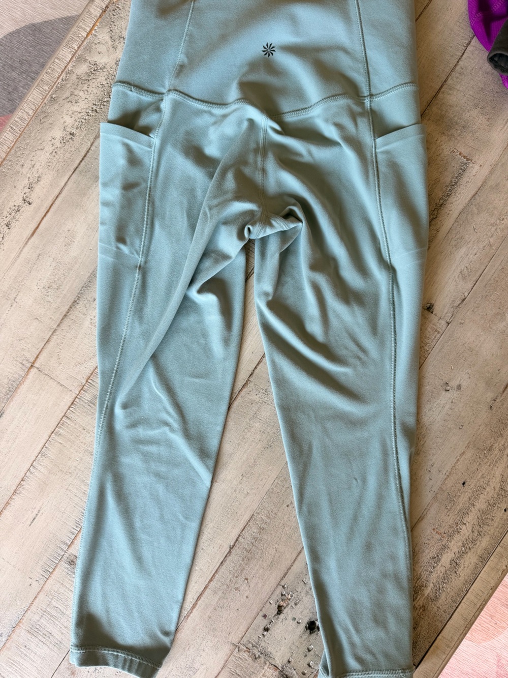 Athleta women’s sage leggings